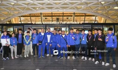 Azərbaycan güləşçiləri Bəhreyndə 10 medal qazanıb