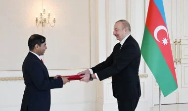 Əliyev Banqladeşin yeni səfirinin etimadnaməsini qəbul edib