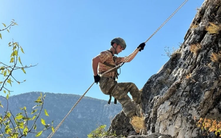 Azərbaycan hərbçiləri Türkiyədə təlimdə iştirak ediblər FOTO