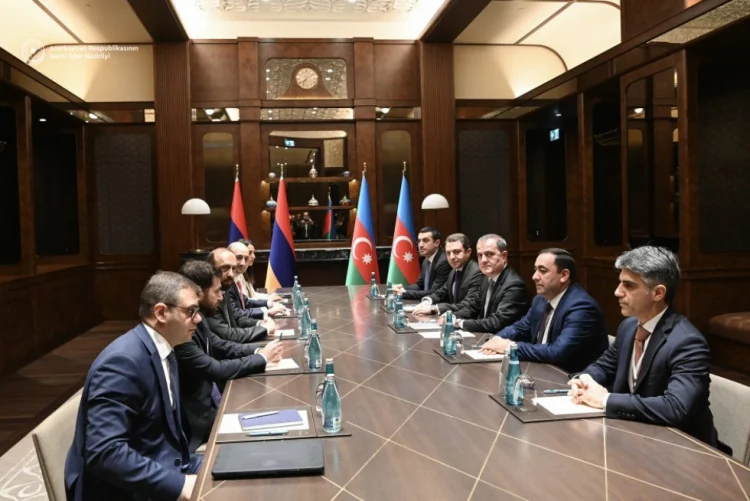 Bakı və İrəvan sülh sazişi üzrə danışıqları davam etdirəcək