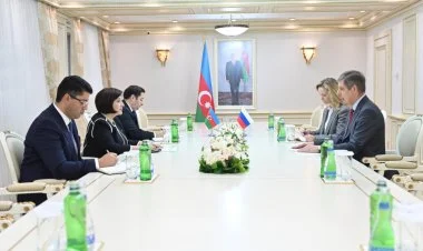 Sahibə Qafarova Rusiyanın Azərbaycandakı səfiri ilə görüşüb
