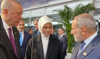 Ərdoğan və Paşinyan ASB sammiti çərçivəsində görüşüblər