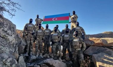 DTX-nın bir qrup əməkdaşı Xaçadağ dağının zirvəsinə qalxıb