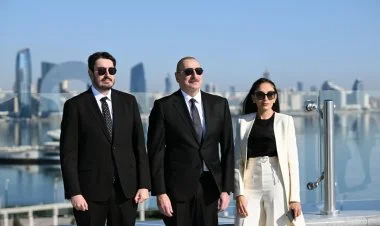 İlham Əliyev Bakıda Zəfər parkının açılışında iştirak edib