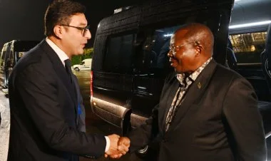 Tanzaniyanın Vitse-prezidenti Azərbaycana səfərə gəlib