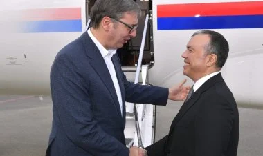 Serbiya Prezidenti Azərbaycana səfərə gəlib