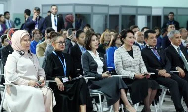 Əminə Ərdoğan Mehriban Əliyeva ilə görüşündən yazıb