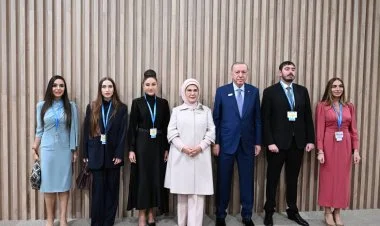 Ərdoğanların İlham Əliyevin ailə üzvləri ilə səmimi FOTOsu