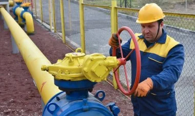 Rusiya Ermənistana təbii qazın verilməsini dayandırdı
