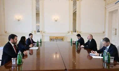 İlham Əliyev israilli naziri qəbul edib