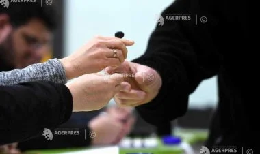 Rumıniyada prezident seçkiləri keçirilir