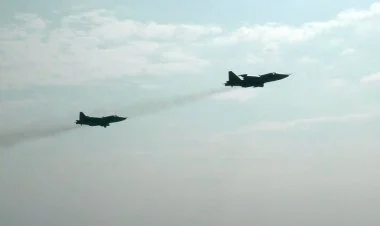 Azərbaycan Ordusunun qırıcıları şərti hava kəşfiyyatı aparıb