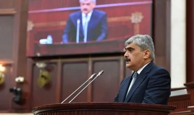 Samir Şərifov gələn il 1 dolların necə manat olacağı haqda