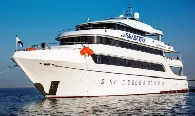 Misir sahillərində turistləri daşıyan yaxta batıb