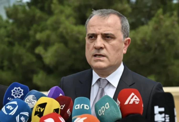 İlin sonunadək sülh sazişinin imzalanması İrəvandan asılıdı