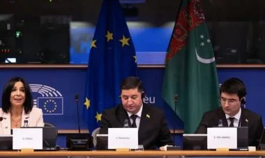 Türkmənistan Aİ-nin yeni strateji tərəfdaşına çevrilir