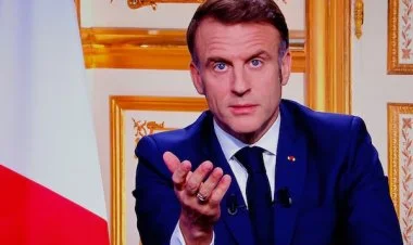 Makron istefa verməyəcəyini bəyan etdi