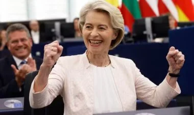 İlham Əliyev Ursula fon der Lyayenə təbrik ünvanlayıb