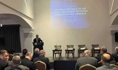 Bakıda sülh müqaviləsinə əsas maneə müzakirə olunur