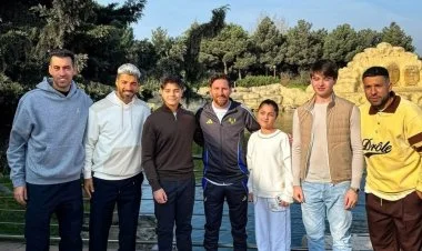 Messi İlham Əliyevin nəvələri ilə də görüşüb