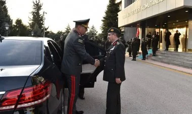 Naxçıvan ƏÜO və Türkiyə Quru Qoşun komandanları görüşüb