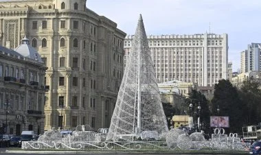 Bakı Yeni ilə hazırlaşır FOTO