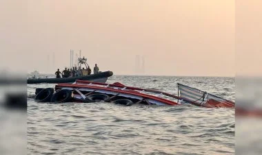 Konqoda bərə aşıb, 38 nəfər ölüb