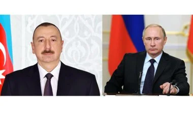 İlham Əliyev təyyarədə olarkən Putinə zəng edib