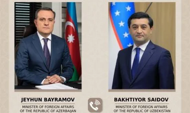 Özbəkistan XİN rəhbəri Ceyhun Bayramova zəng edib