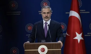 PKK/YPG Suriyada silahı mümkün qədər tez yerə qoymalıdır