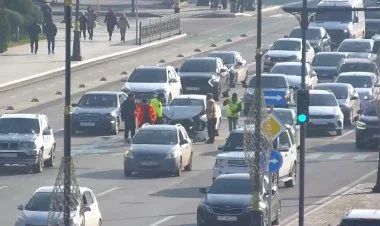 Yol qəzası paytaxt yollarını iflic etdi FOTO