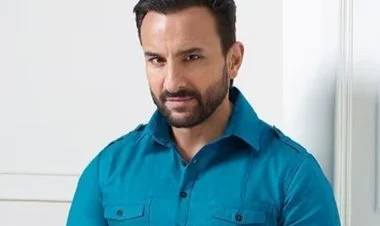 Məşhur hind aktyoru bıçaqlanıb