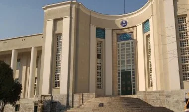 Tehranda Ali Məhkəmə binası yaxınlığında atışma olub FOTO
