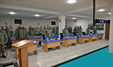 Xankəndidə Quru Qoşunlarının əməliyyat müşavirəsi keçirilib