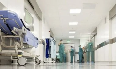 Təyyarə qəzasında yaralanan 4 nəfər xəstəxanadadır