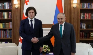 Gürcüstanın baş naziri Ermənistanda səfərdədir
