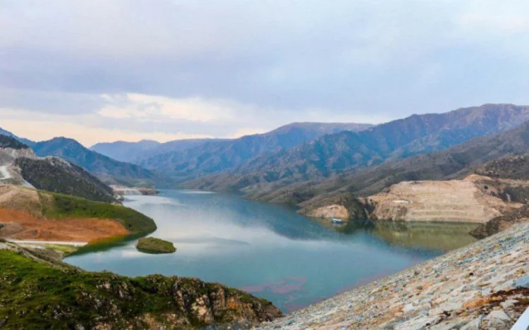 Laçında Zabuxçay su anbarının tikintisini başa çatıb