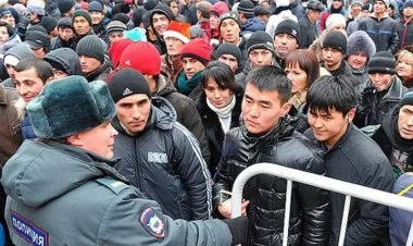 Rusiyada miqrantlarla bağlı qaydalar bu gündən qüvvəyə minib