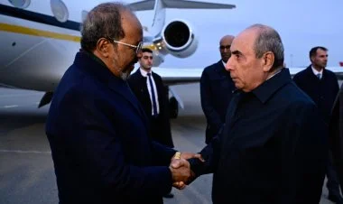 Somali Prezidenti Azərbaycana rəsmi səfərə gəlib