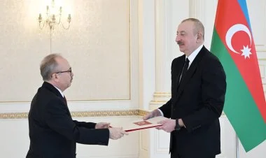 İham Əliyev yeni Türkiyə səfirinin etimadnaməsini qəbul edib