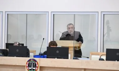 Vardanyan məhkəmə prosesində yenə hakimlərə etiraz edib