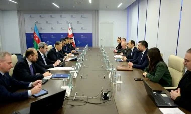 Mayın 1-dən Bakı-Tbilisi sərnişin qatarı bərpa edilir