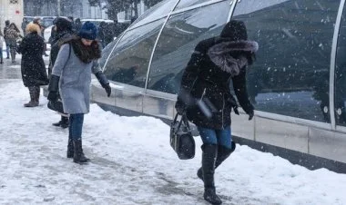FHN buzlu yollarla əlaqədar piyadalara tövsiyə verib