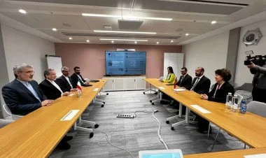 İran və Ermənistan XİN rəhbərləri görüşüb