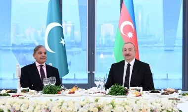 İlham Əliyev Pakistanın Baş nazirinə ziyafət verib