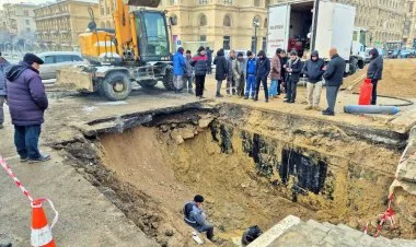 Çökmə səbəbindən Heydər Əliyev prospekti bağlanıb