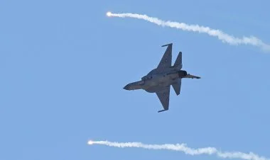 Pakistanın “JF-17 Thunder” qırıcılarının ilk partiyası gəlir