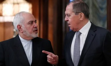 İran XİN-nin iki adaxlısı var