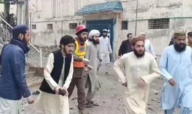 Pakistanda güclü partlayış baş verib, ölənlər var
