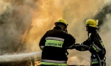 Gəncədə 5 ev yanıb